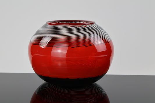 Red and Black Encalmo Basket Vase