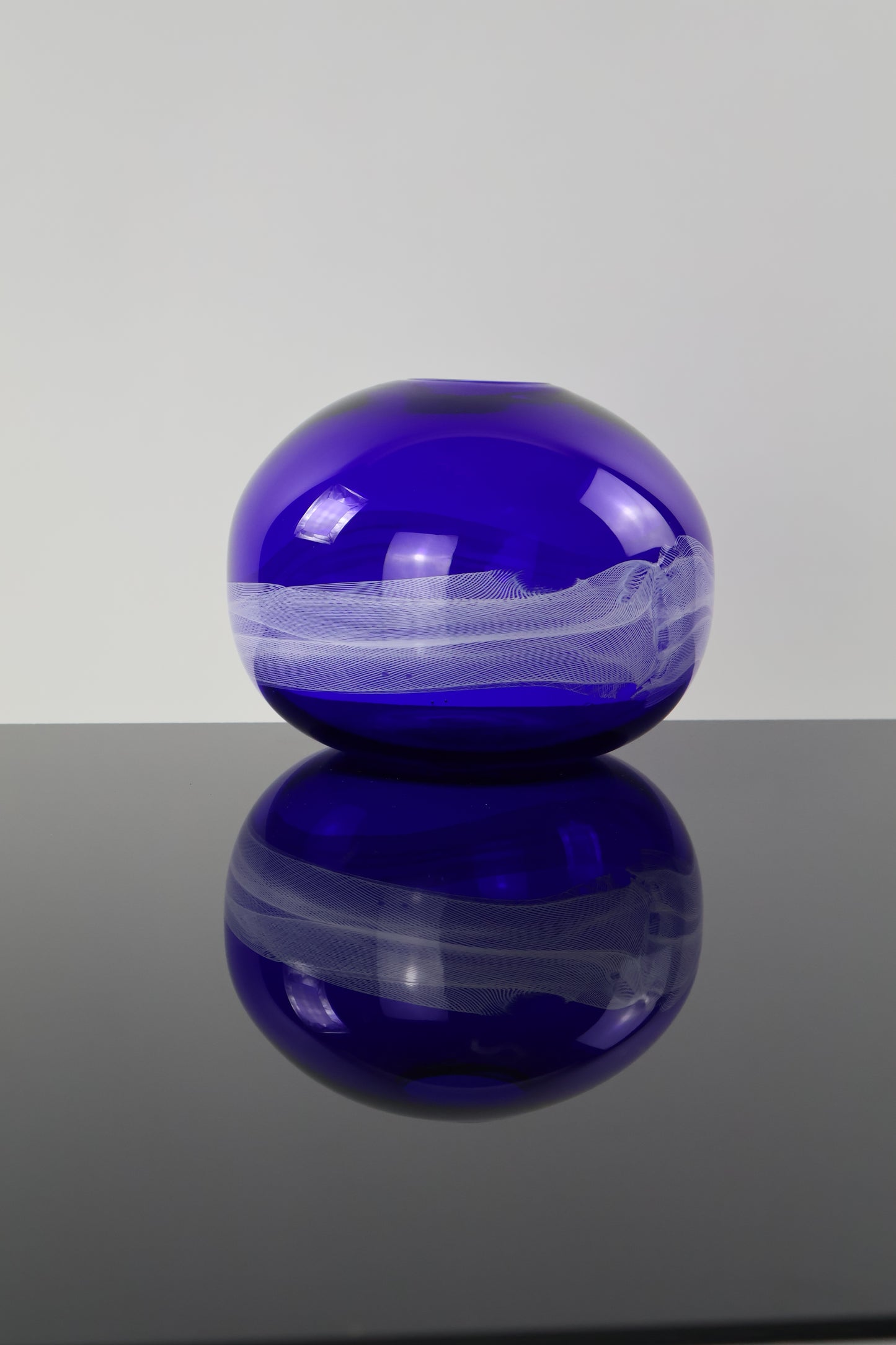 Royal Blue Spherical Lasso Piece