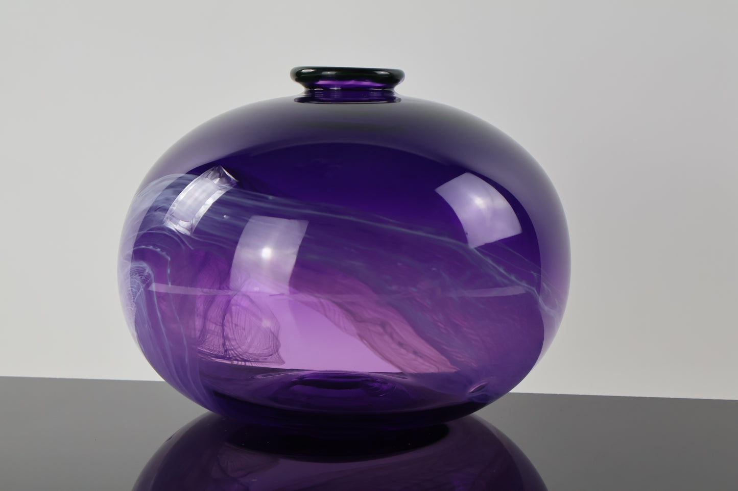Deep Amethyst Bottle Lasso Series