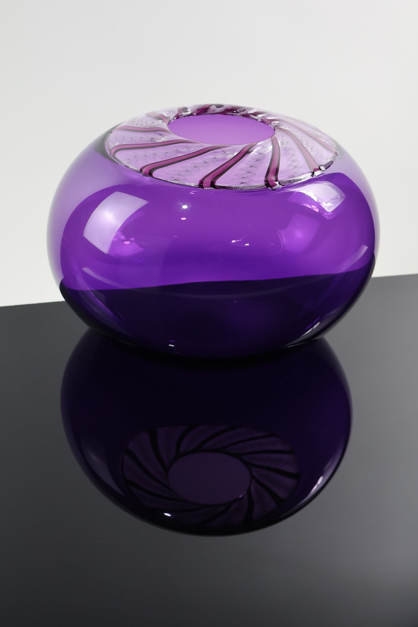 Oculus Series Vase 02