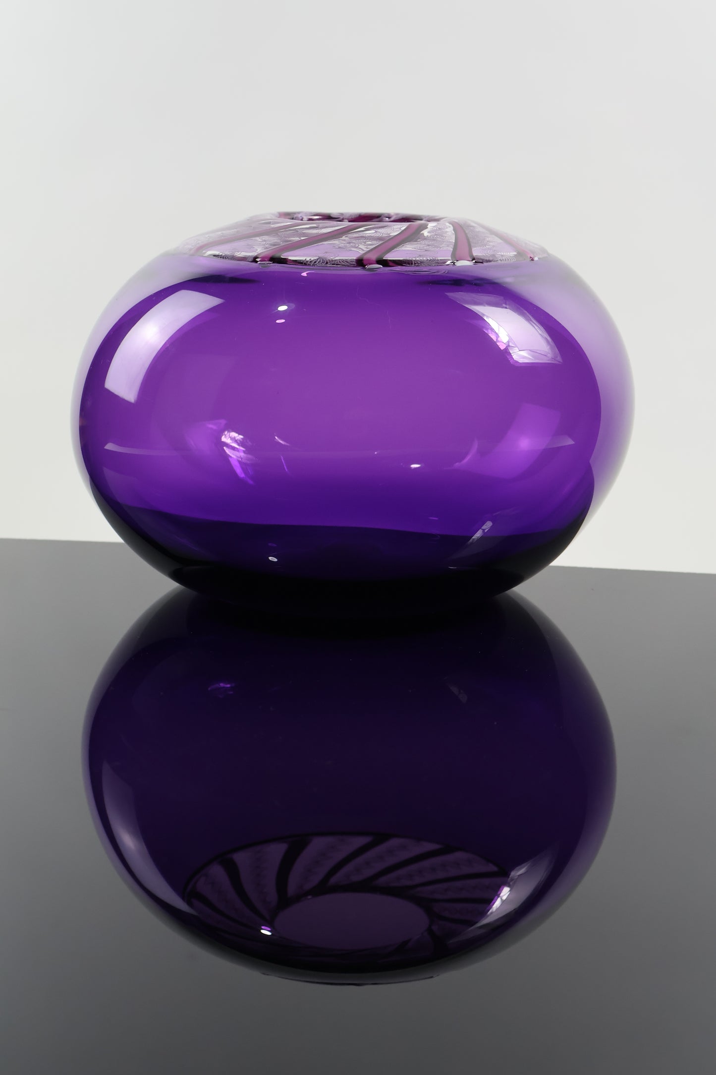 Oculus Series Vase 02