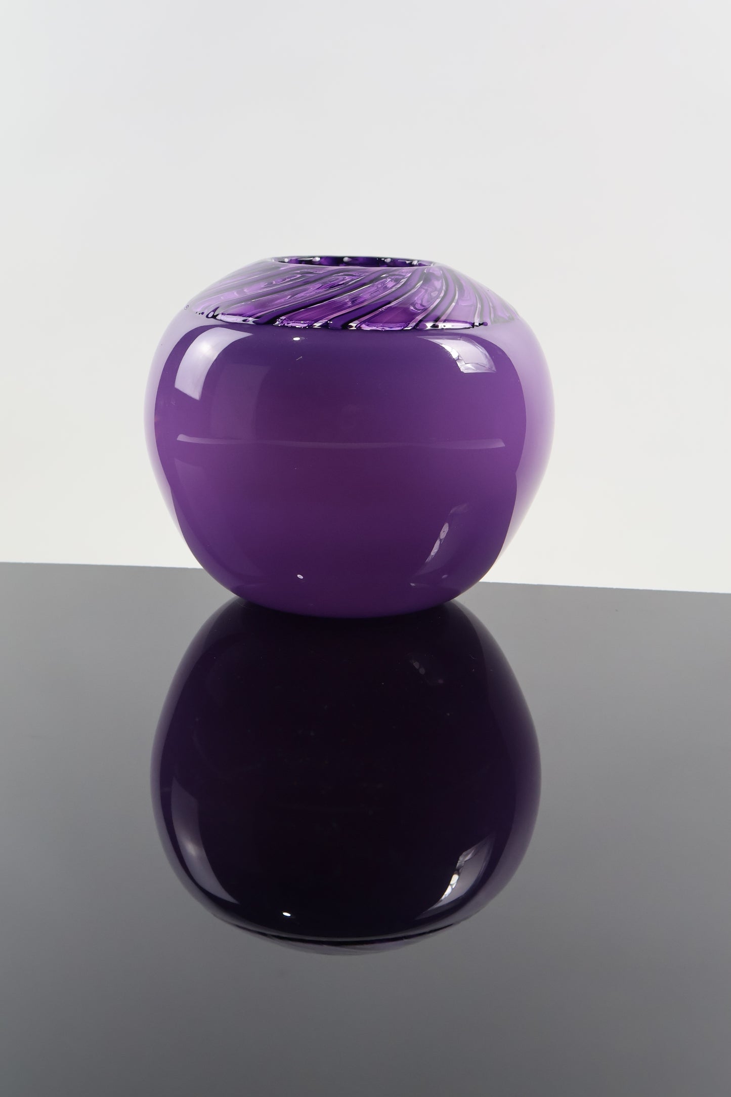 Oculus Series Vase 03