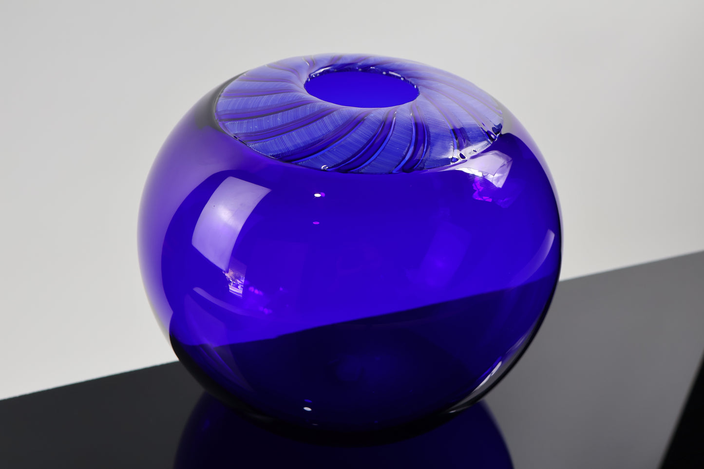 Oculus Series Vase 06