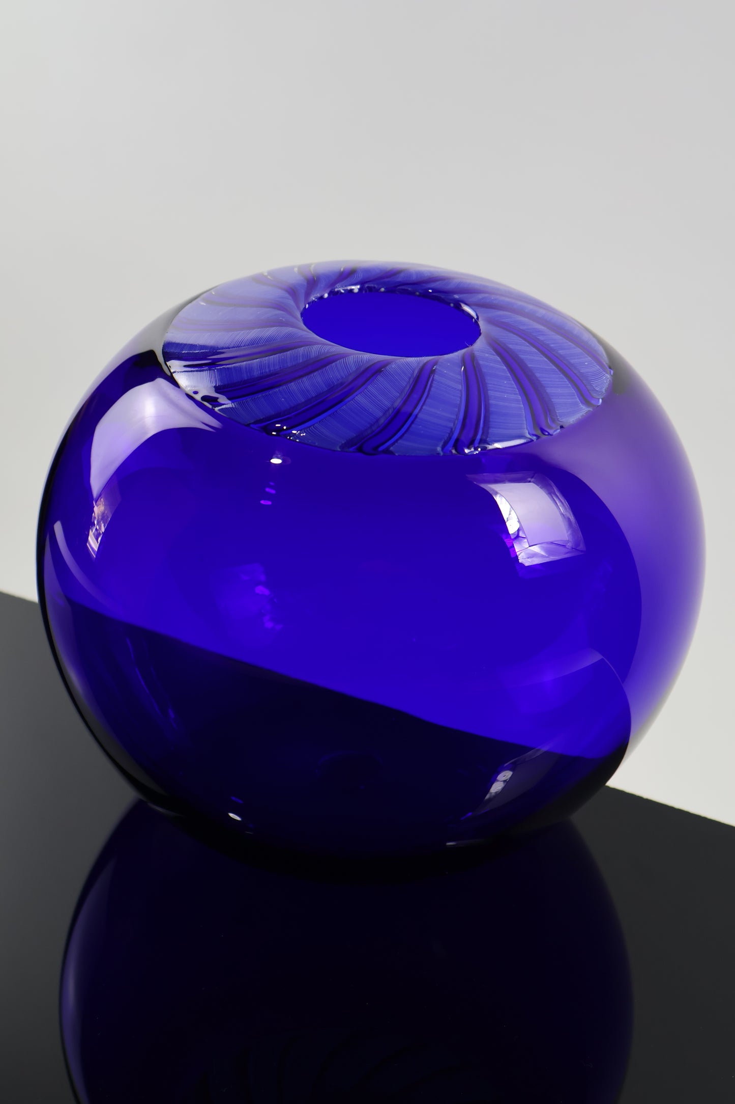 Oculus Series Vase 06